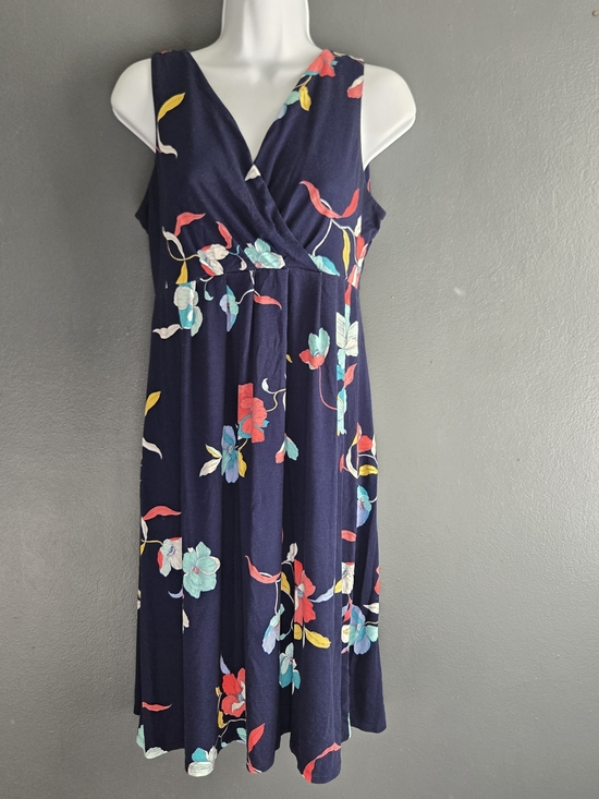 St. John's Bay Dresses & Skirts - Floral Print V-Neck Wrap Style Whimsical Botanical Summer Dress Medium